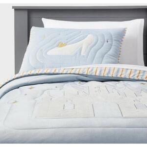 Disney Collection Pillowfort Princess Castle Kids' Quilt & Sham Cinderella Twin